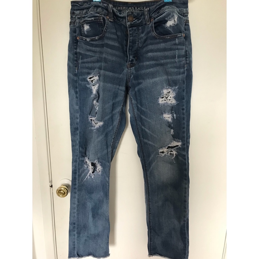 American Eagle Distressed Tomgirl Denim Jeans